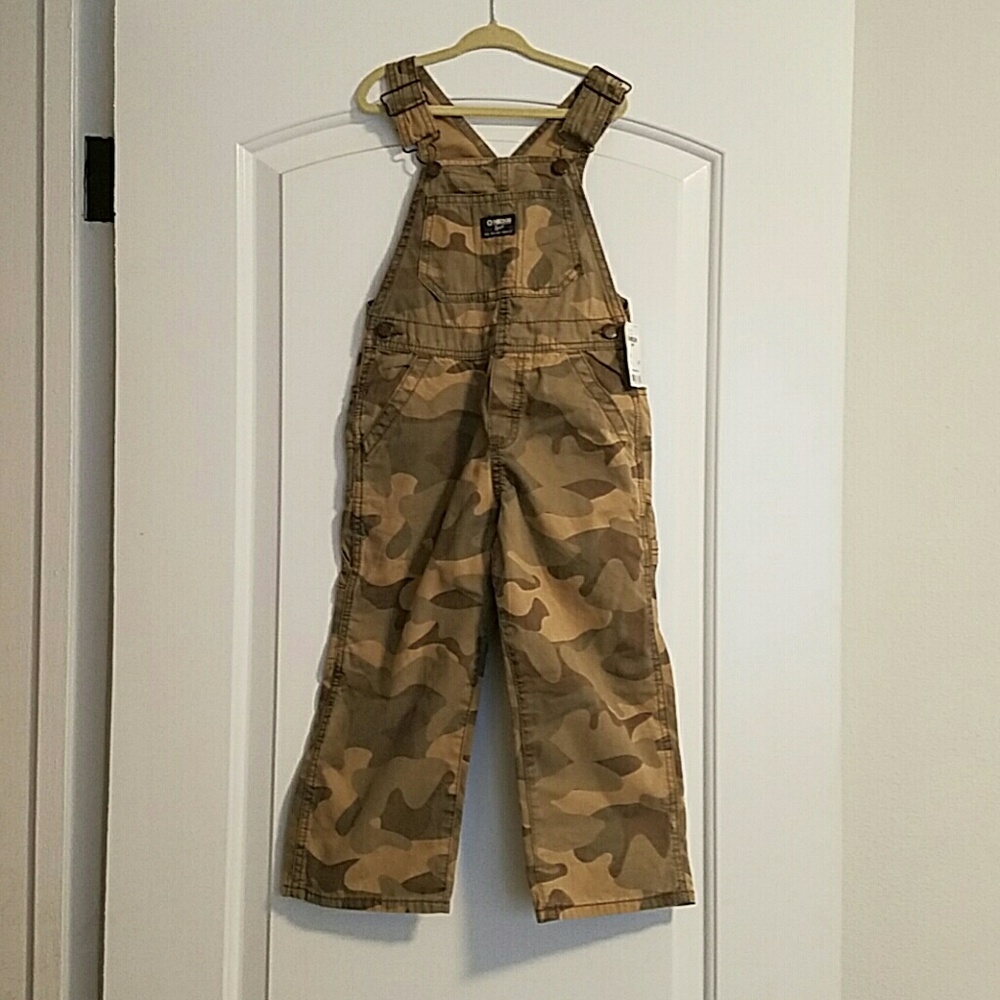 OSHKOSH B'GOSH Camo Overalls Size 4T